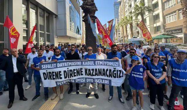 DYO işçileri grevin 37’nci gününde holding binası önünde: Sefalet dayatmasına teslim olmayacağız