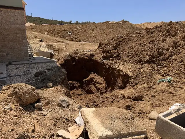 Hatay'da iş cinayeti: Altyapı çalışmalarında meydana gelen göçükte 2 işçi hayatını kaybetti
