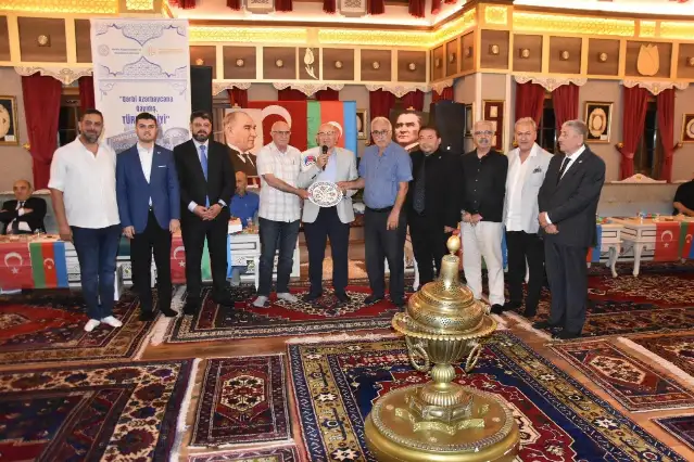 Manisa’da Türk dünyasının kalbi Manisa’daki batı Azerbaycan gecesinde attı