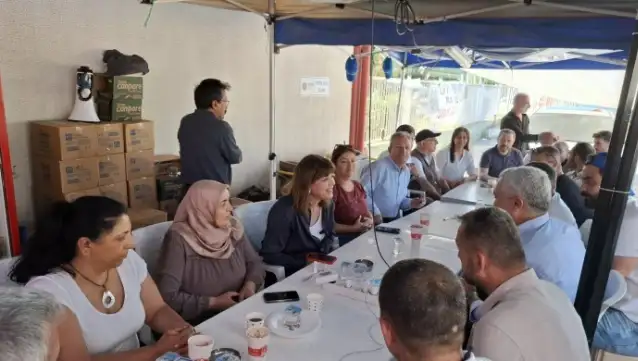 Meral Danış Beştaş'tan, grevde olan DYO Boya işçilerine dayanışma ziyareti