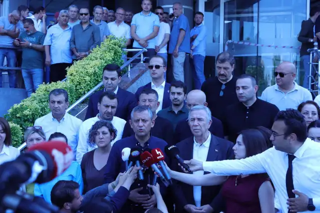 CHP'nin tüm kurmayları Ferdi Zeyrek için Manisa'da