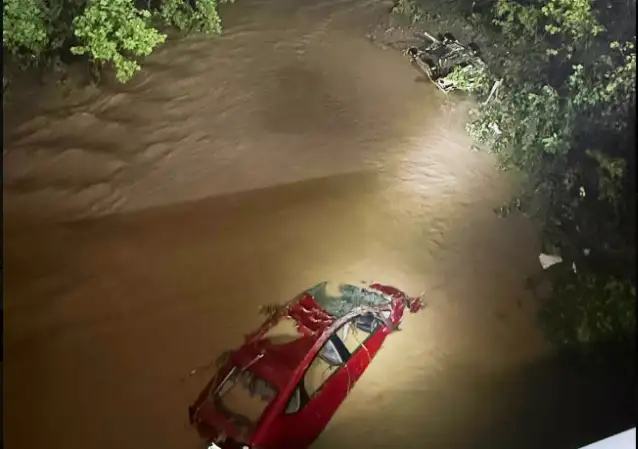ABD'nin West Virginia eyaletinde sel felaketi nedeniyle 5 kişi öldü