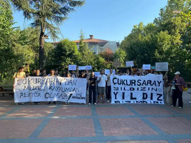 Yıldız Teknik Üniversitesi'nde Çukursaray'ın müzeye dönüştürülmesi kararı protesto edildi