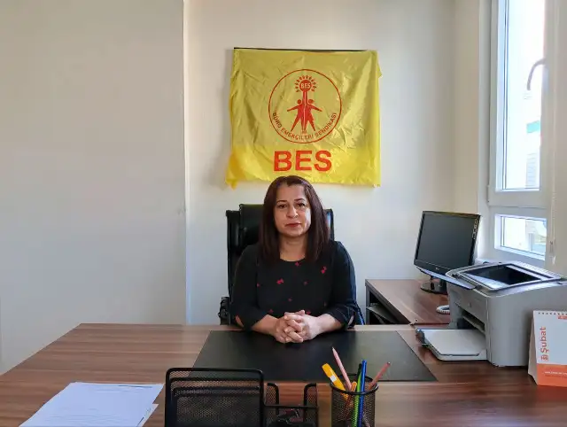 Devrim Mol: Asgari ücret açlık sınırının altında, kamu emekçileri öğrenci evi koşullarında yaşıyor