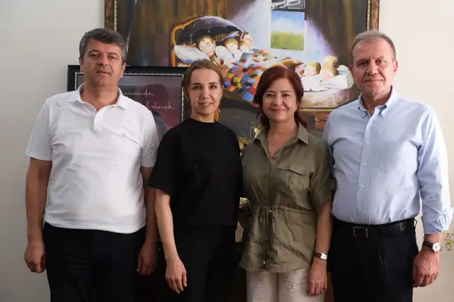 Başkan Tutdere’ye destek ziyaretine gelen  Başkan Seçer: Tamamen hukuksuz ve siyasi bir mülahaza ile yapılmış operasyon