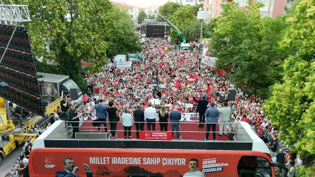 Özel, Cumhurbaşkanlığı Aday Ofisi açılışında konuştu