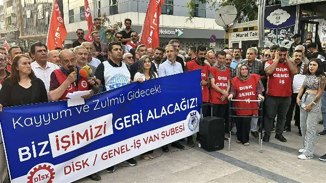 Emek ve Demokrasi Platformu, Van kayyımının 223 işçiyi işten çıkarmasını protesto etti
