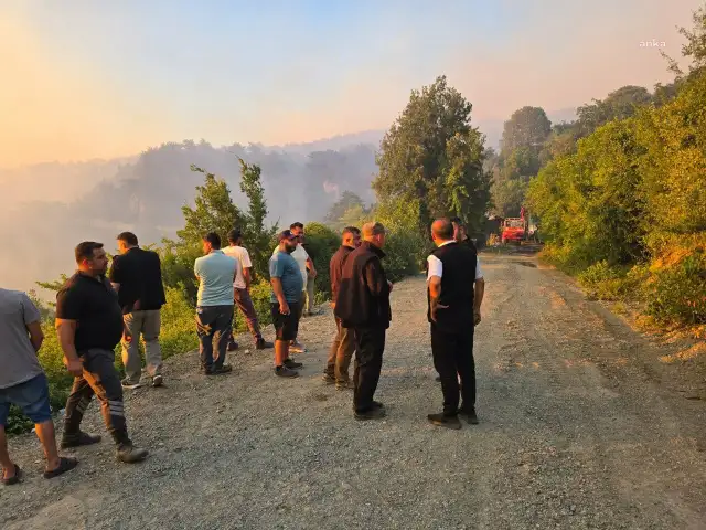 Hatay'da yangın sebebiyle 920 hane tahliye edildi