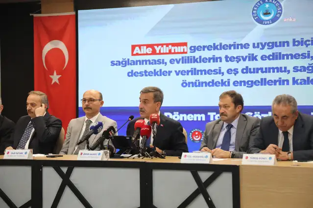 Türkiye Kamu-Sen: Memurun maaşı 2026'da 84 bin lira olmalı