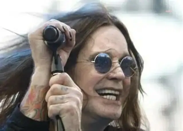Ozzy Osbourne, müzik kariyerini çocuklara 190 milyon dolarlık bağışla sonlandırdı
