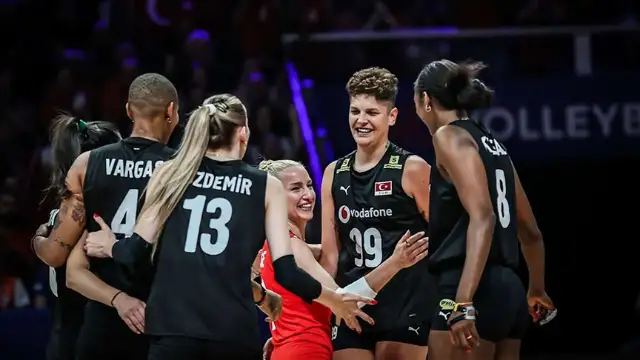 A Milli Kadın Voleybol Takımı, Milletler Ligi'nde yarın Sırbistan'ın rakibi