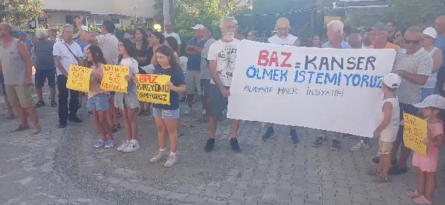Burhaniye’de baz istasyonu isyanı: Halkın sağlığı şirket kârından değerlidir!