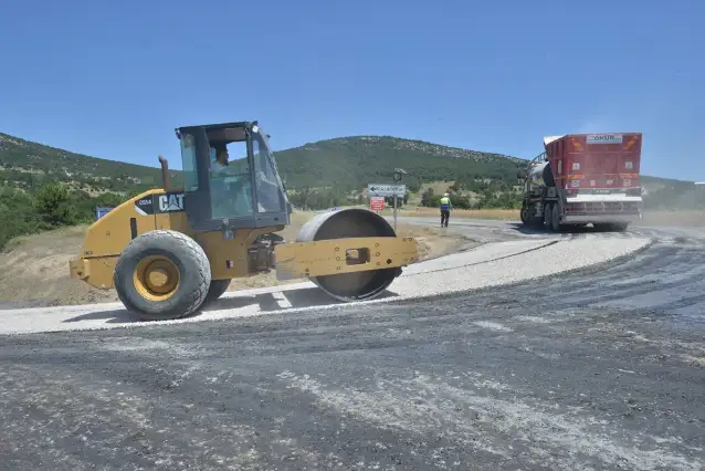 Büyükşehir’le yollara kalite, ulaşıma konfor geliyor