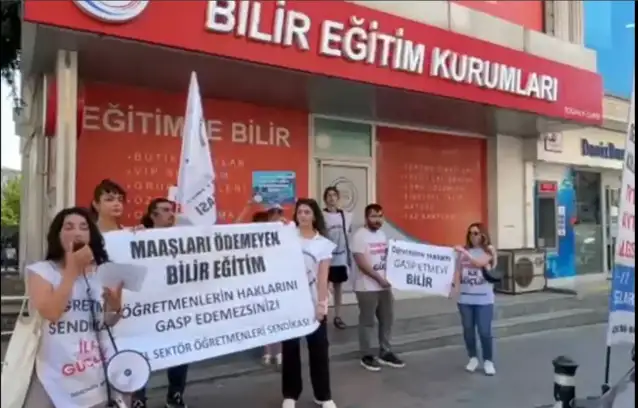 Özel Sektör Öğretmenleri Sendikası'ndan Bilir Eğitim Kurumları önünde eylem