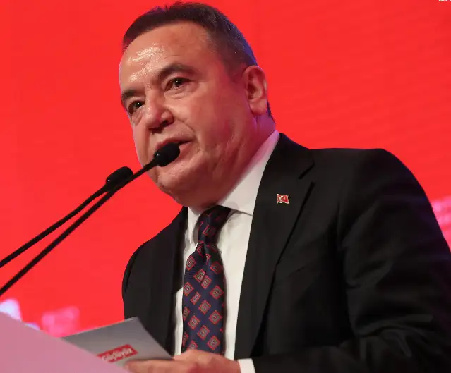 Tutuklu Belediye Başkanı Muhittin Böcek’ten Antalya halkına mesaj