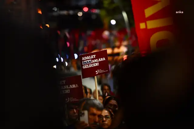 CHP Beyoğlu Belediye Başkanı'nın gözaltına alınmasına tepki: Delil üretmeye çalışıyorlar