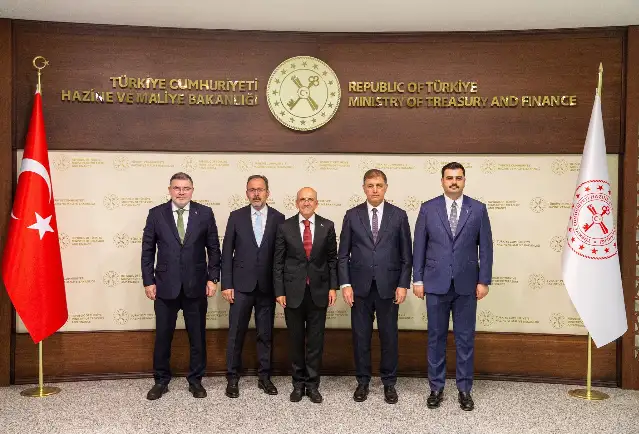 Cemil Tugay'dan Mehmet Şimşek'e ziyaret