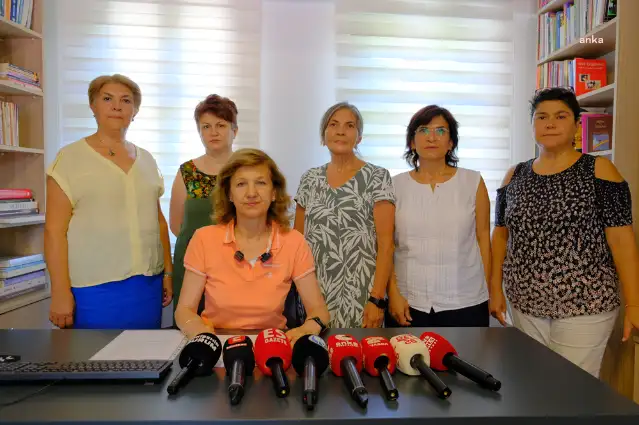 ÇYDD Eskişehir'den Diyanet'e tepki: Kadınlara kıyafet dayatılamaz