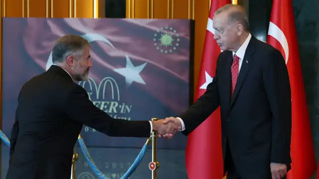 Erdoğan, Nureddin Nebati ile görüştü