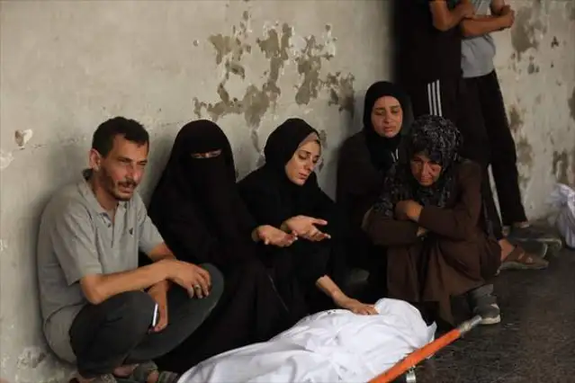 İsrail’in Gazze saldırılarında 11’i çocuk en az 58 kişi hayatını kaybetti