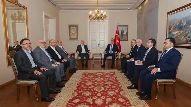 Dışişleri Bakanı Hakan Fidan, Hamas heyetiyle İstanbul’da görüştü