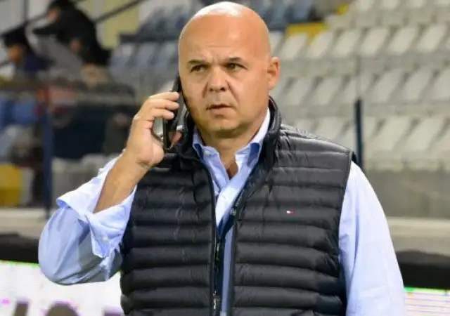 Güney Kıbrıs Rum Yönetimi, Fenerbahçe'nin UEFA maçındaki "Kuzey Kıbrıs'a gelin" reklamından dolayı şikayetçi oldu