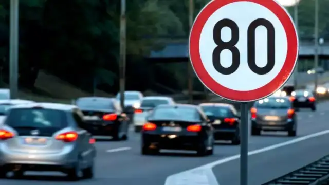 Türkiye’de hız sınırları ve trafik levhaları yenileniyor: Sürücü eğitimleri için uyarı