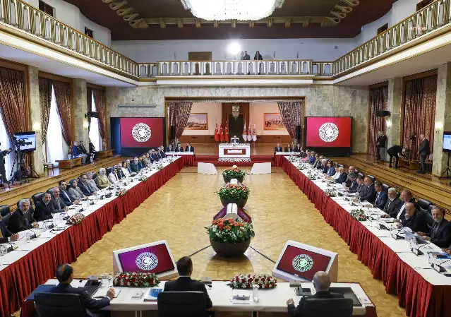 Komisyonda, kadın ve gençlik platformları ile ceza hukukçularının da dinlenmesi bekleniyor