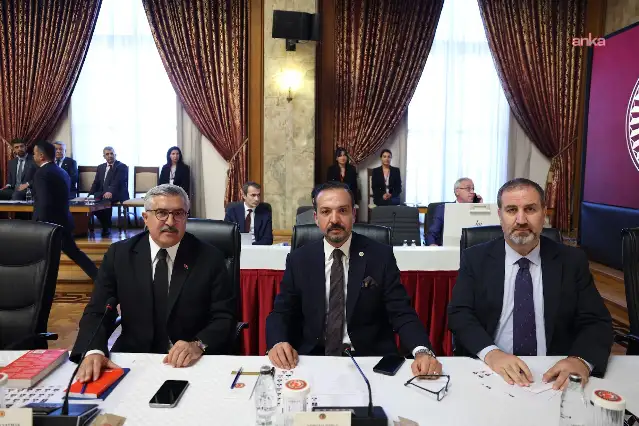 AKP'lilerden komisyona ‘odak’ eleştirisi