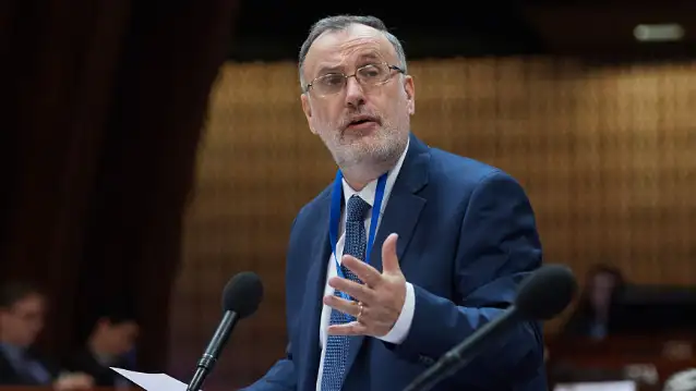 Marc Cools, Gençlik Delegesi Hocaoğulları'nın tutuklanmasını kınadı