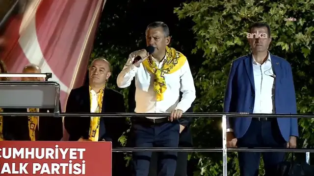 CHP'nin Tokat mitinginde Özel'den, Adalet Bakan'ı Tunç'a tepki