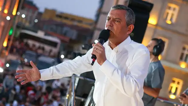 CHP, kurultay davası öncesi Ankara’da miting düzenleyecek | Özgür Özel’den çağrı