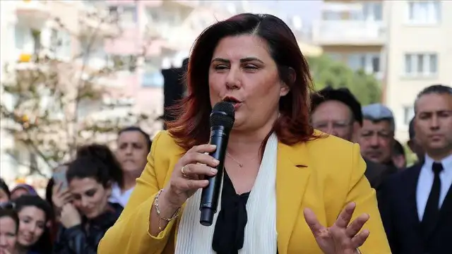 Özlem Çerçioğlu’ndan Özgür Özel’e yanıt: İhsan Aktaş dosyasında takipsizlik kararım var