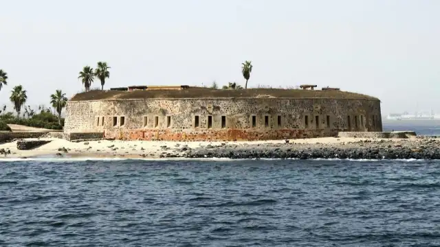 Köleliğin kalbi: Senegal'deki Goree Adası