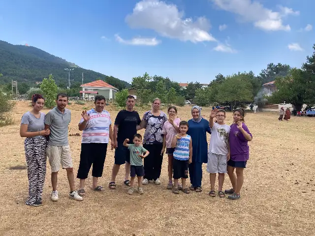 Milyonlar Ege sahillerine diğer milyonlar da Spil’e aktı