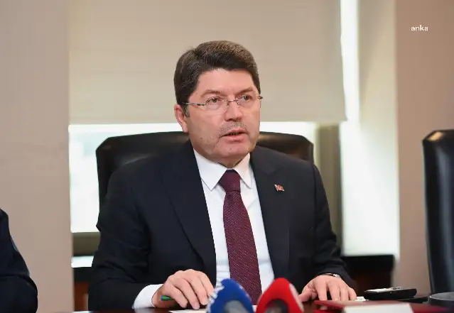 Bakan Tunç: İstanbul’da kediye şiddet uygulayan şüpheli gözaltına alındı