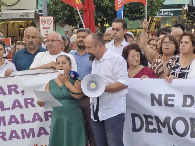 Antalya’dan CHP’ye destek açıklaması: 'Halkın İradesine Evet, Darbeye Hayır'