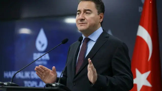 Babacan: CHP’ye karşı ciddi bir siyasi operasyon yürütülüyor