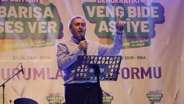 Tuncer Bakırhan: Öcalan ve düşünceleri o daracık İmralı Adası’na artık sığmaz