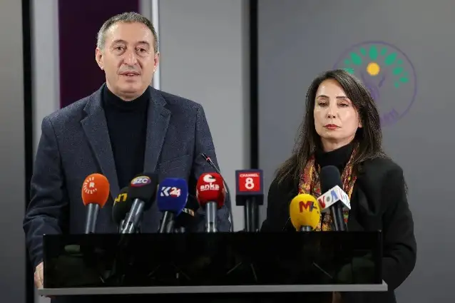 DEM Parti Eş Genel Başkanları: Kent uzlaşısı suç değildir, karar hukuk dışı