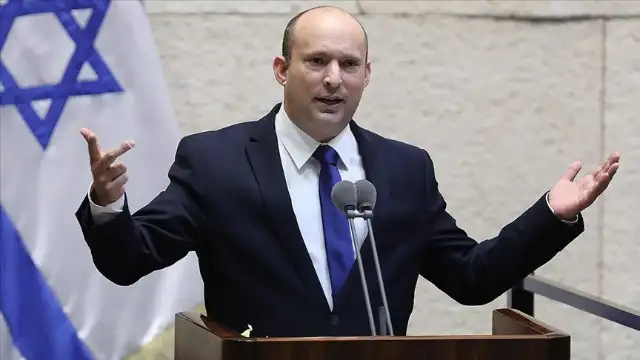 Eski İsrail Başbakanı Bennett: 2026'daki seçimlerin ertelenmesine izin vermeyeceğiz