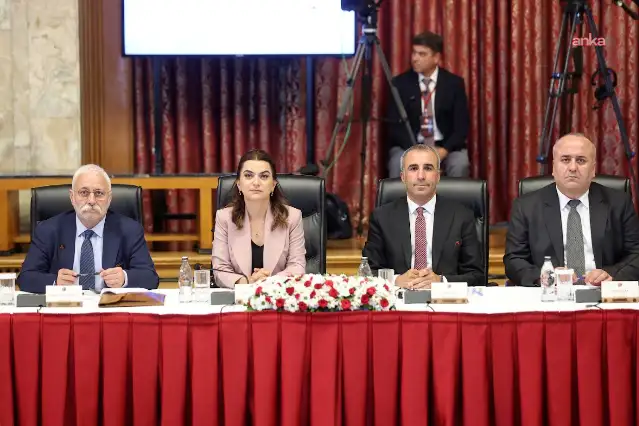 Gülistan Koçyiğit: Birilerini iterek, birilerini süreç dışı bırakacak pratikler sergileyerek bunu yapamayız