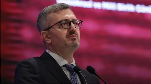 İletişim Başkanı Duran'dan Özgür Özel'e: Cumhurbaşkanımız demokratik meşruiyeti tartışılmaz bir liderdir