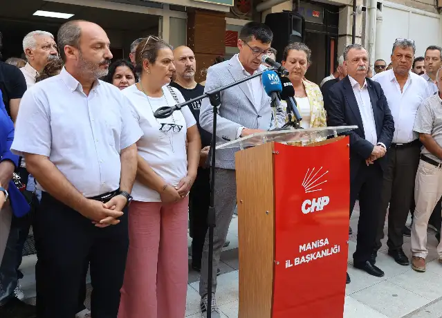 CHP’liler Manisa’dan seslendi: Siyasi yargı operasyonları partimizi iktidar yürüyüşünden koparamayacak