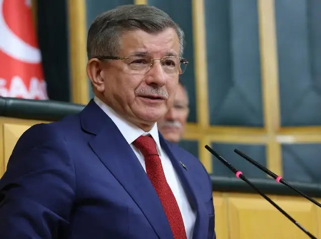 Ahmet Davutoğlu: Derin millet ile tekrar buluşmadan CHP'nin iktidar olma şansı çok zor