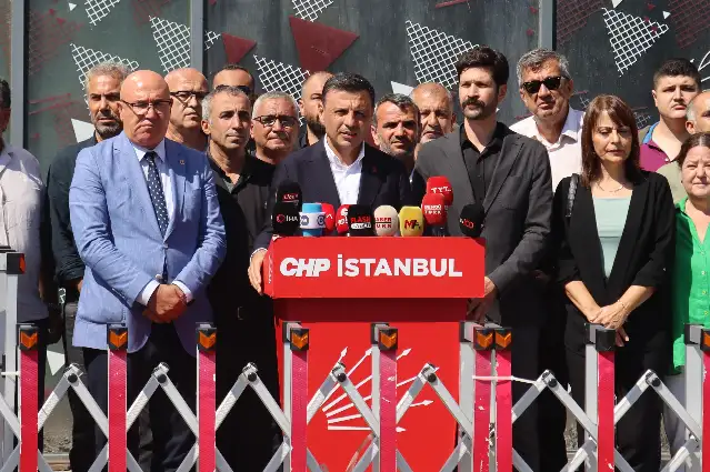 DEM Parti’den CHP İstanbul İl Başkanlığı’na dayanışma ziyareti