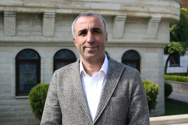 DEM'li Celal Fırat: Kürtlere, Alevilere ayrı hukuk olamaz; yeni yüzyılı eşitlik ve özgürlükle inşa edelim