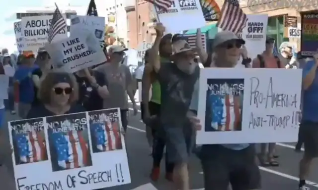ABD’de on binlerce işçi, "Emek Günü"nde Trump ve milyarderleri protesto etti