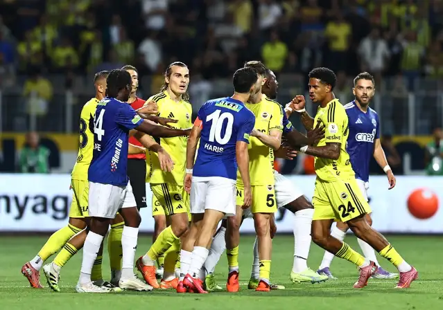 Fenerbahçe Kasımpaşa ile 1-1 beraber kaldı