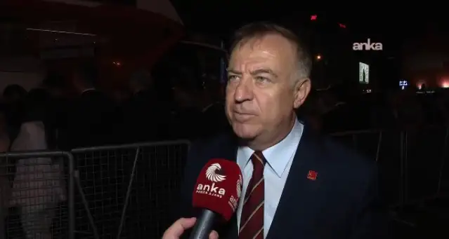 Gökan Zeybek: Kongrelerin vermediği yetkiyi mahkemelerden arayanlara da diyoruz ki: O yol çıkmaz sokaktır